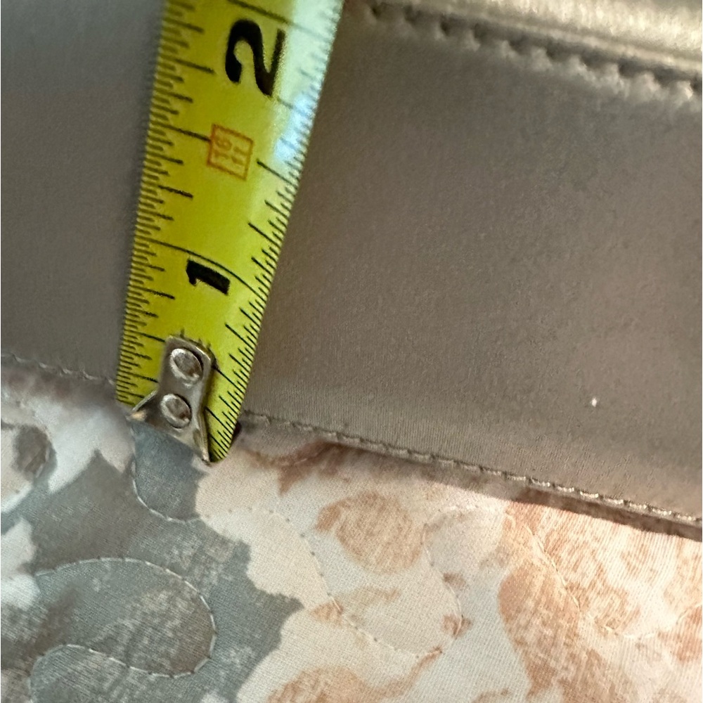Silver purse